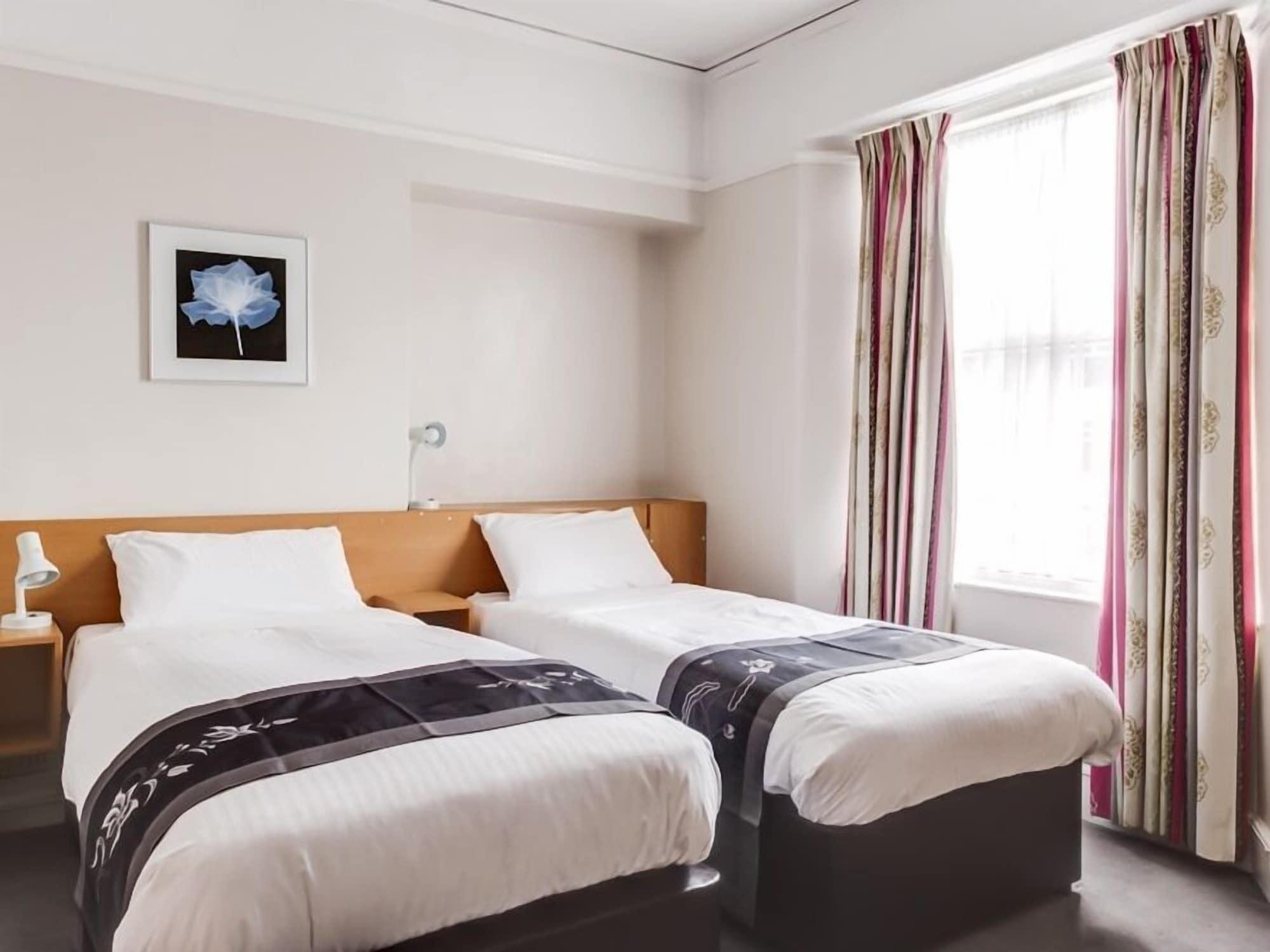 Hotel Number One à Plymouth Extérieur photo
